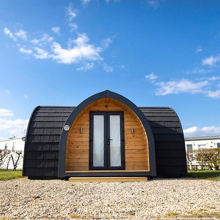 Camping Pods, Dovercourt Holiday Park Hotel Harwich Exterior foto